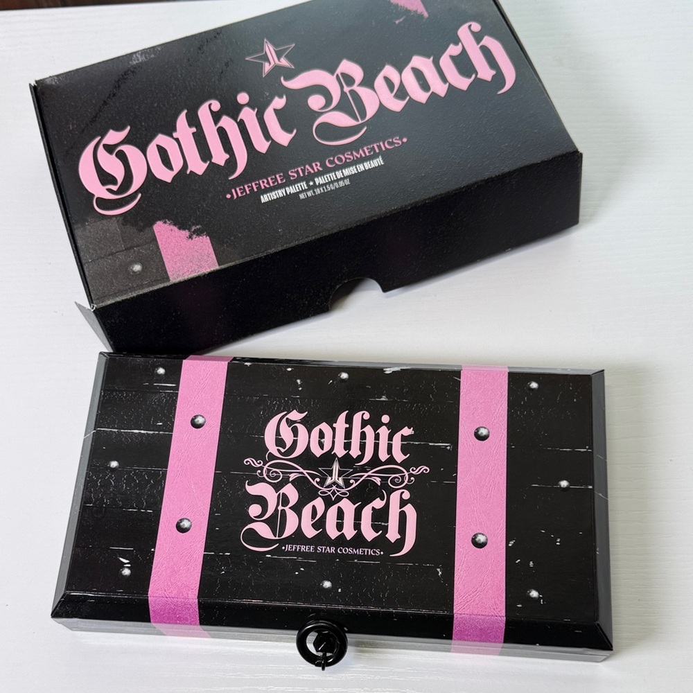 Jeffree Star Gothic Beach Palette - Black and Pink
